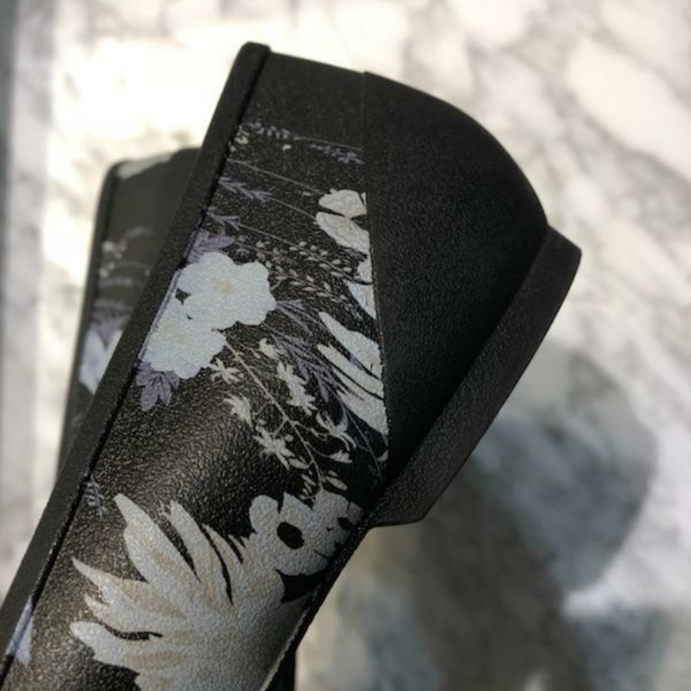 Crocs - Picture 6 of 6